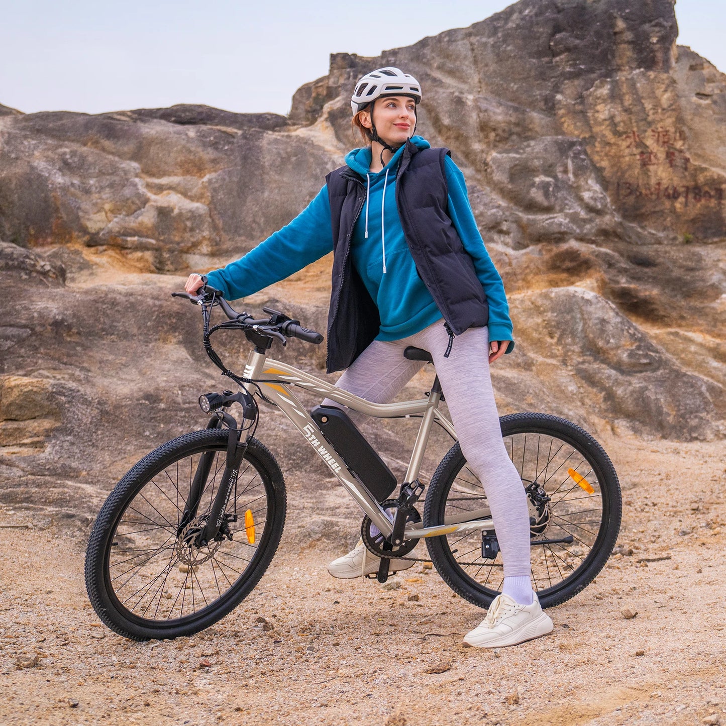 5TH WHEEL AB17 Electric Bike 700W Peak Motor 23 MPH Display