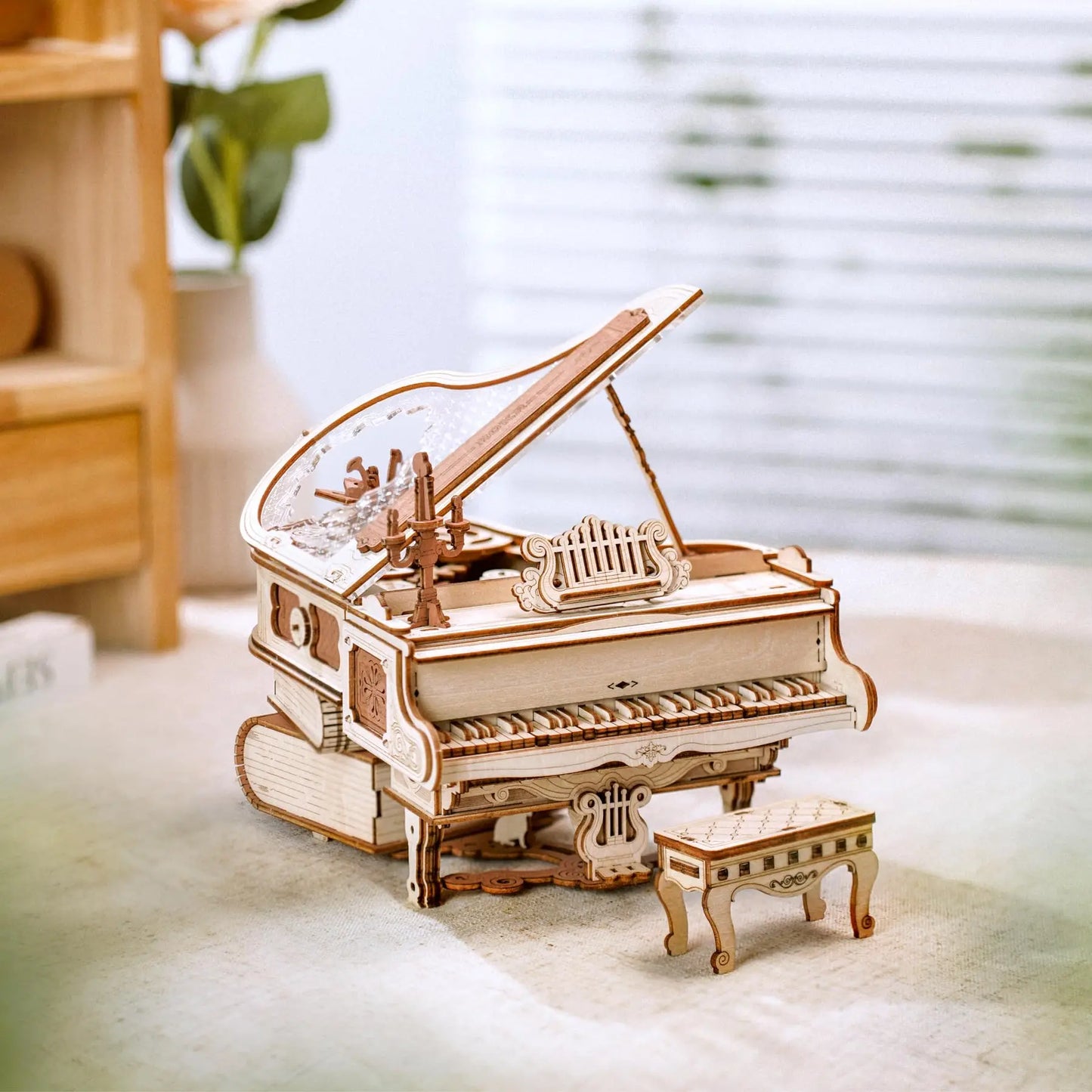 Robotime Rokr Magic Piano Self Playing Music Box AMK81