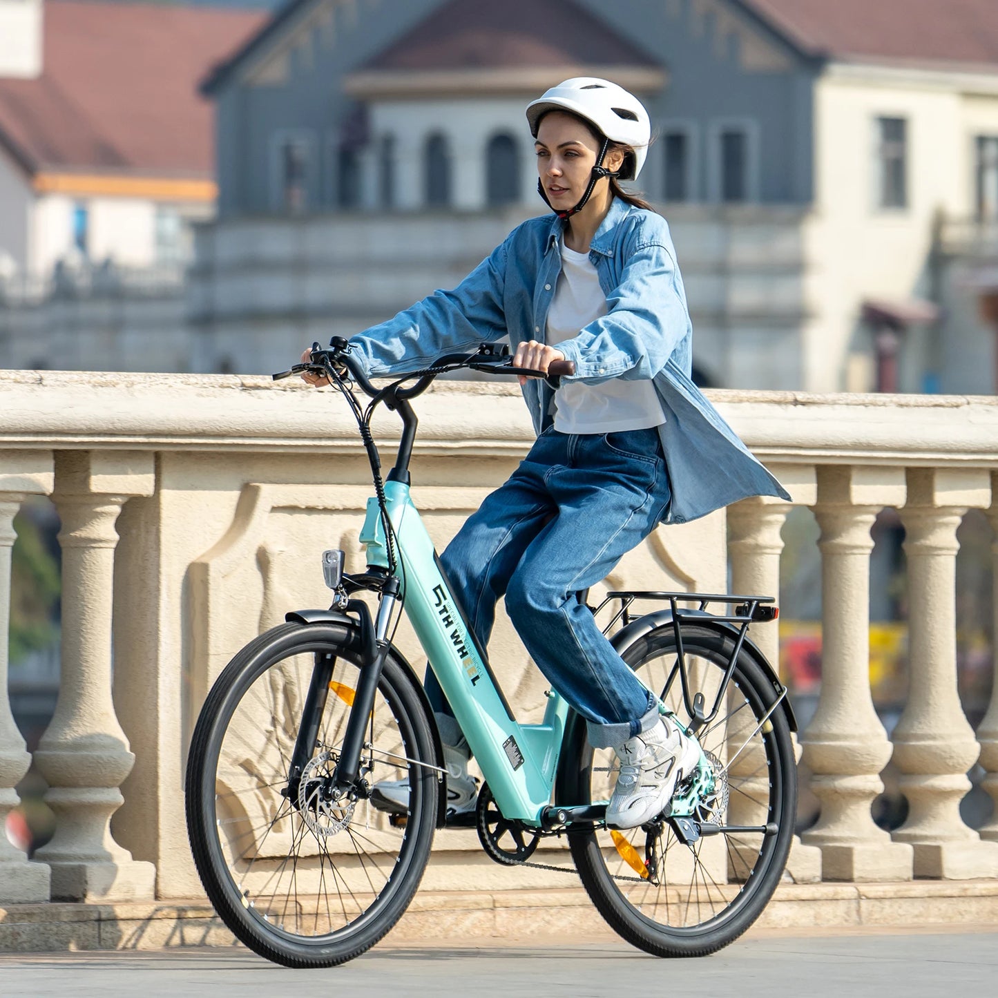 5TH WHEEL AB18 Electric Commuter Bike 700W Peak Motor