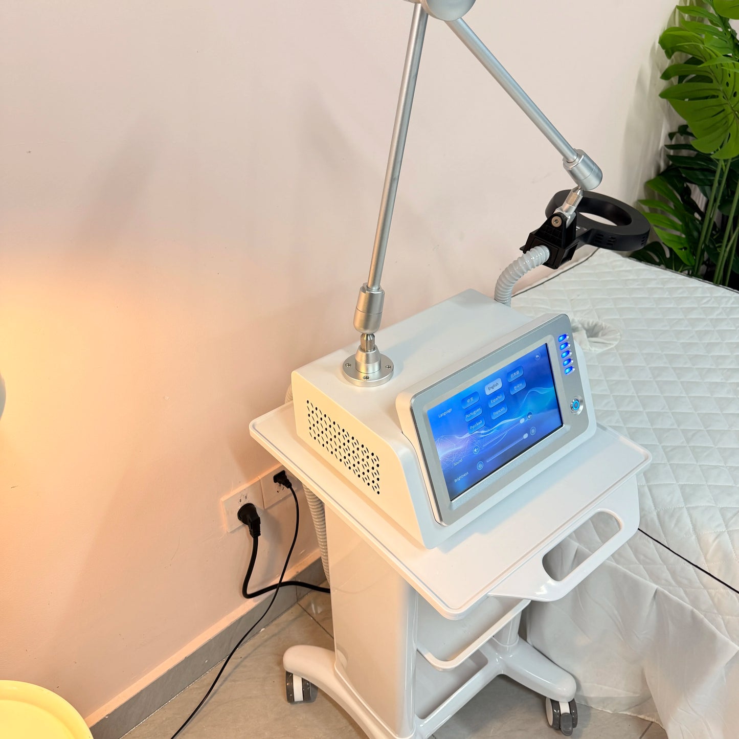 Electric Magnetic Muscle Shape Slimming Scuplt Machine for Weight Loss Portable Ems Training Machine Ems